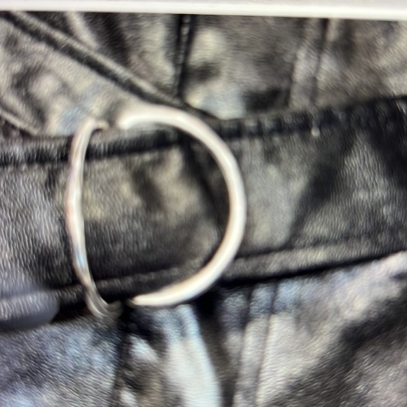 Steve Madden NYC Faux Leather Shorts - Picture 6 of 8